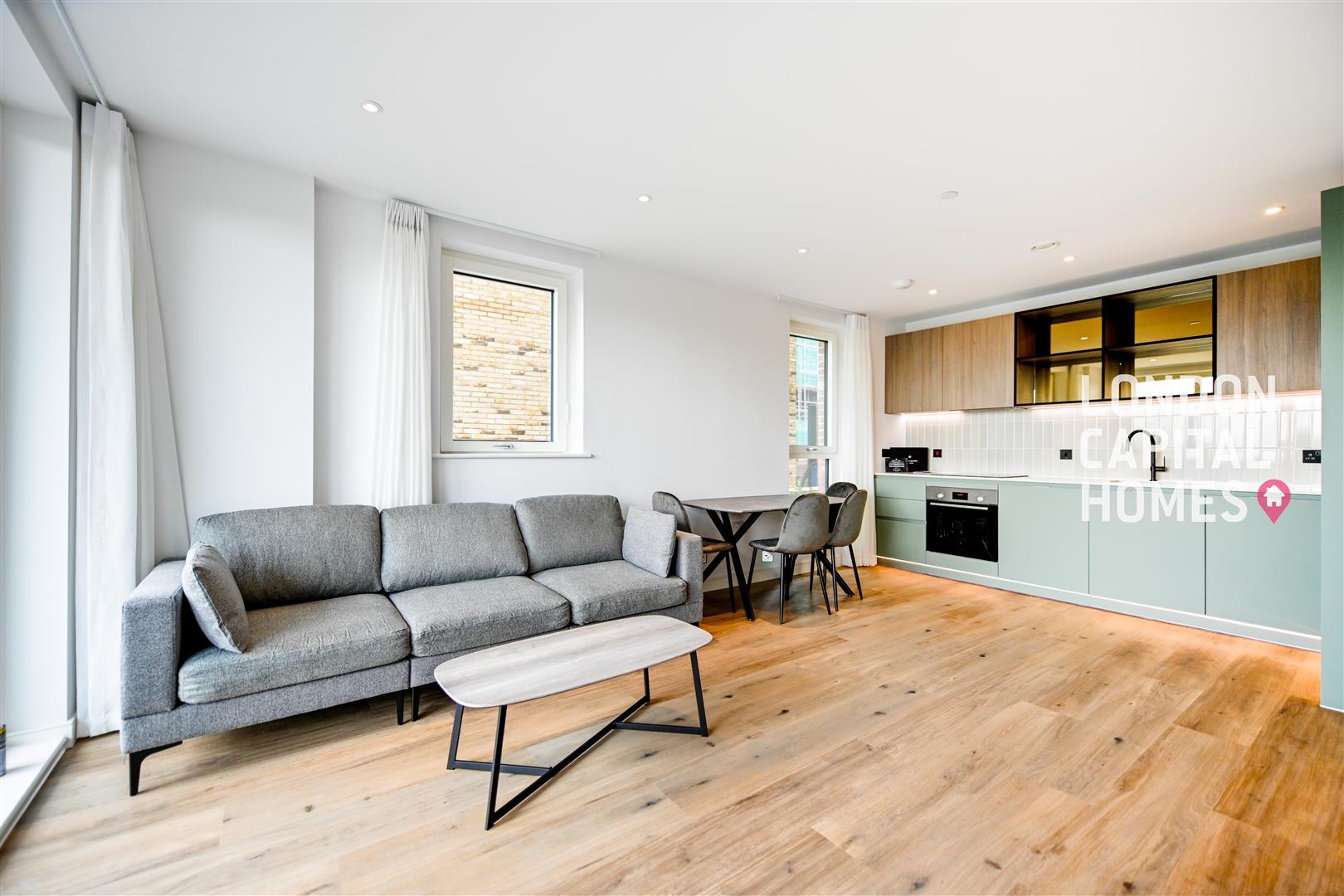 2 bed property in Iris House, 2 Cedrus Avenue, Southall